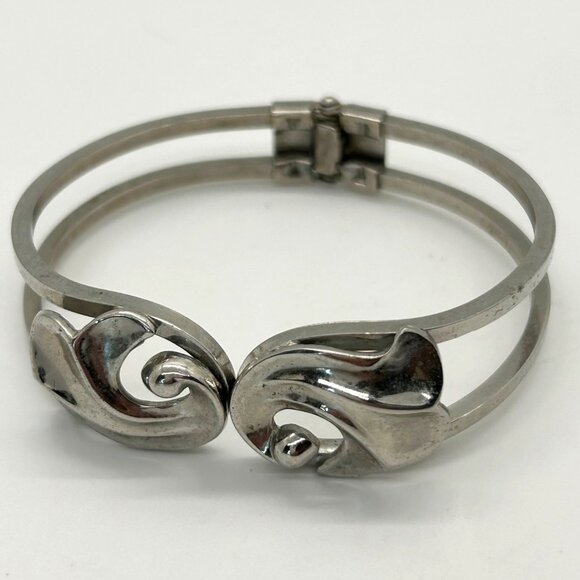 Estate Jewelry - Silver-Tone Hinged Bracelet With Abstract Swirl Design & Double Band Clamper